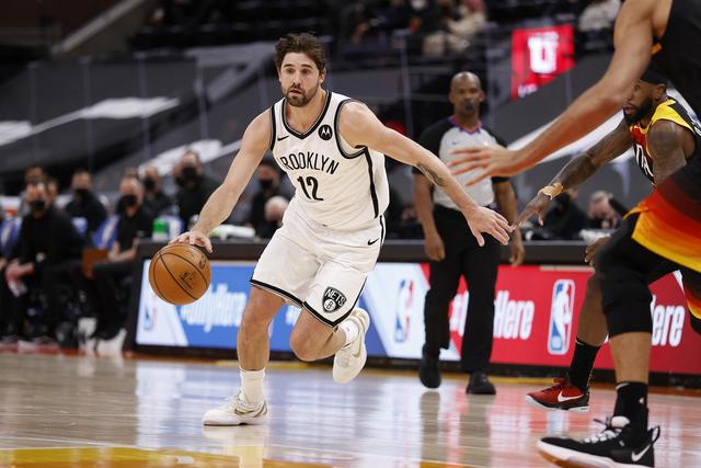 崔永熙在NBA年薪58万美元 与CBA顶薪相差甚远