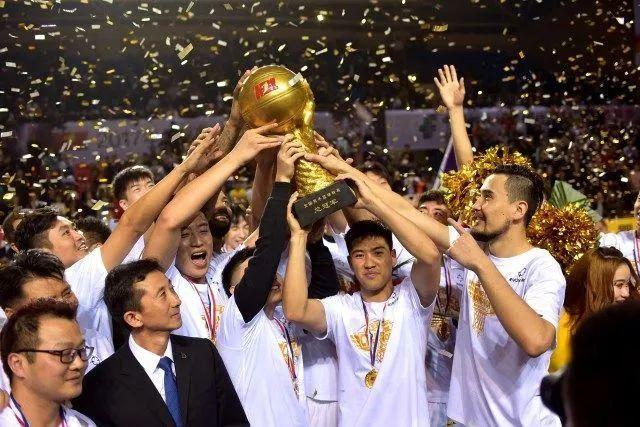 罗斯之夜公牛力克尼克斯 热火内乱36分负爵士