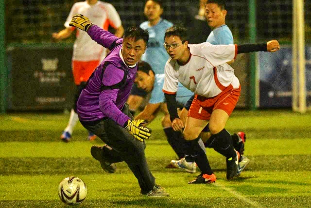 黄蜂终结6连败送猛龙11连败 骑士送黄蜂5连败